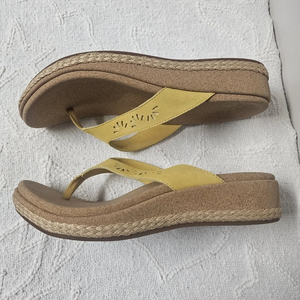 Revitalign‎ Sunshine Yellow Kate Wedge Comfortable Summer Vacation Beach Sandal